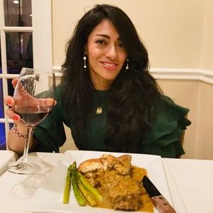 Meet your Posher, Janina